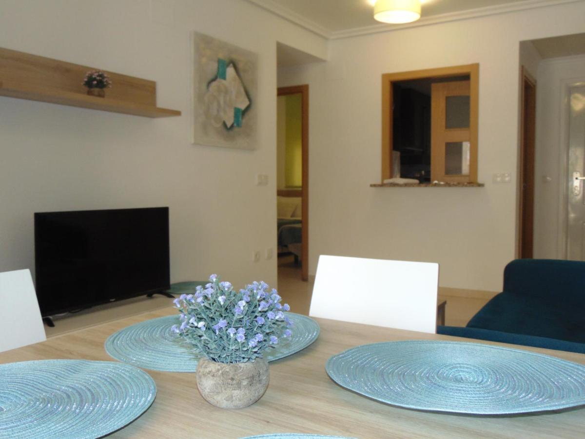 Apartamentos Varios Con 2 Dorm En Marina Dor , La Playa De Amplaries 47 , Vista Lateral Al Mar Оропеса дел Мар Екстериор снимка