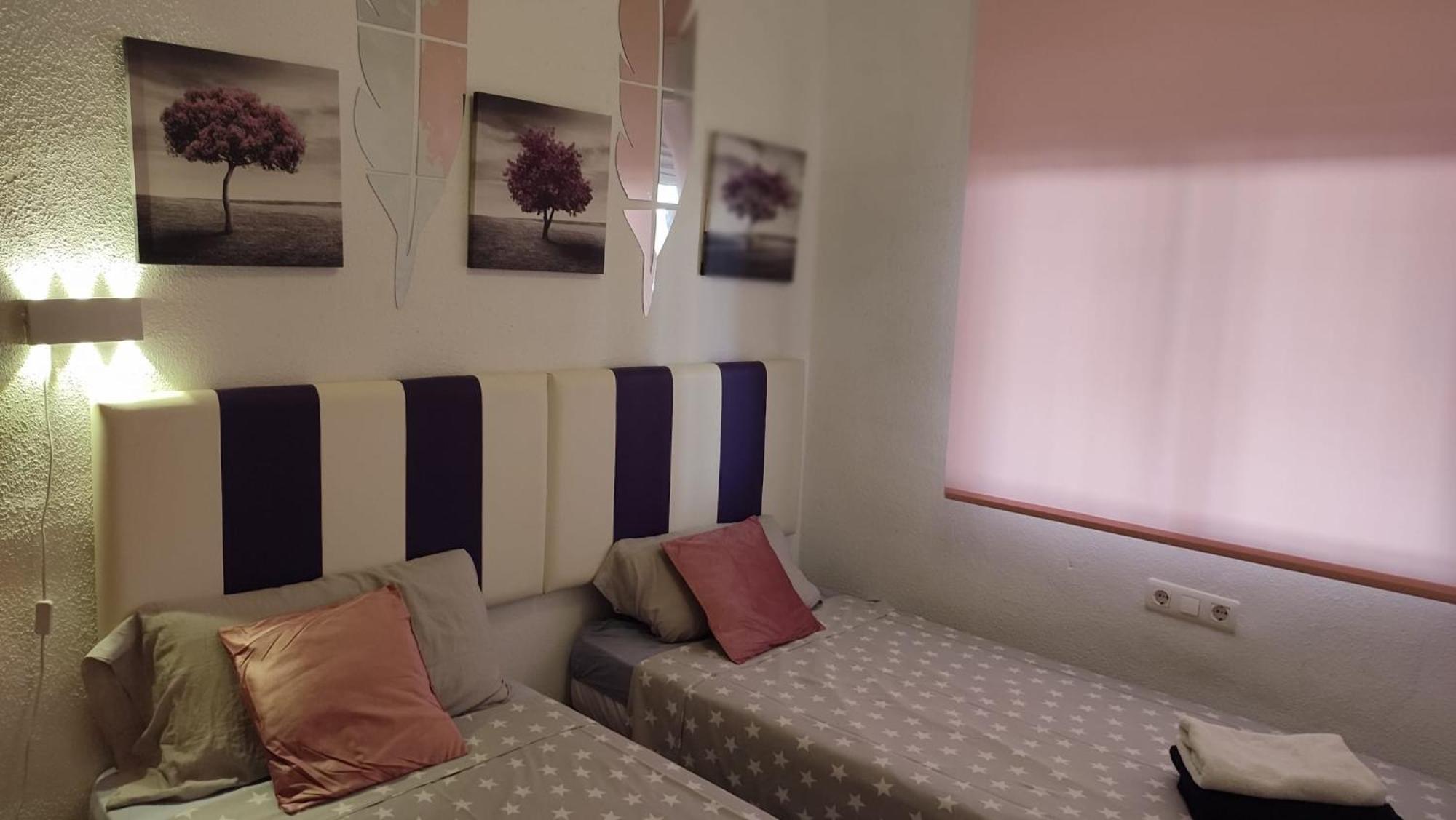 Apartamentos Varios Con 2 Dorm En Marina Dor , La Playa De Amplaries 47 , Vista Lateral Al Mar Оропеса дел Мар Екстериор снимка