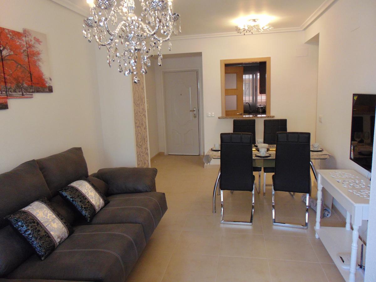 Apartamentos Varios Con 2 Dorm En Marina Dor , La Playa De Amplaries 47 , Vista Lateral Al Mar Оропеса дел Мар Екстериор снимка