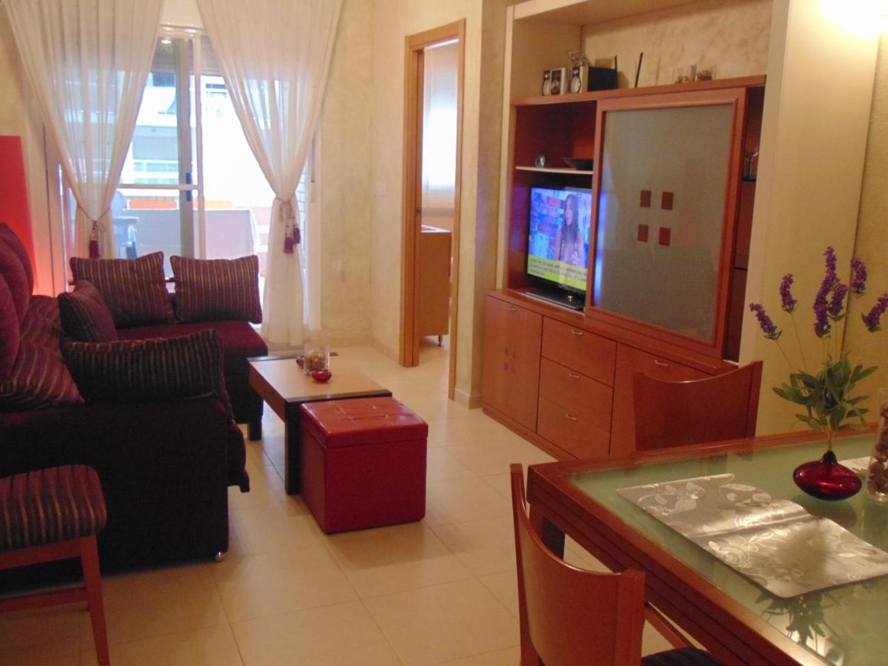 Apartamentos Varios Con 2 Dorm En Marina Dor , La Playa De Amplaries 47 , Vista Lateral Al Mar Оропеса дел Мар Екстериор снимка