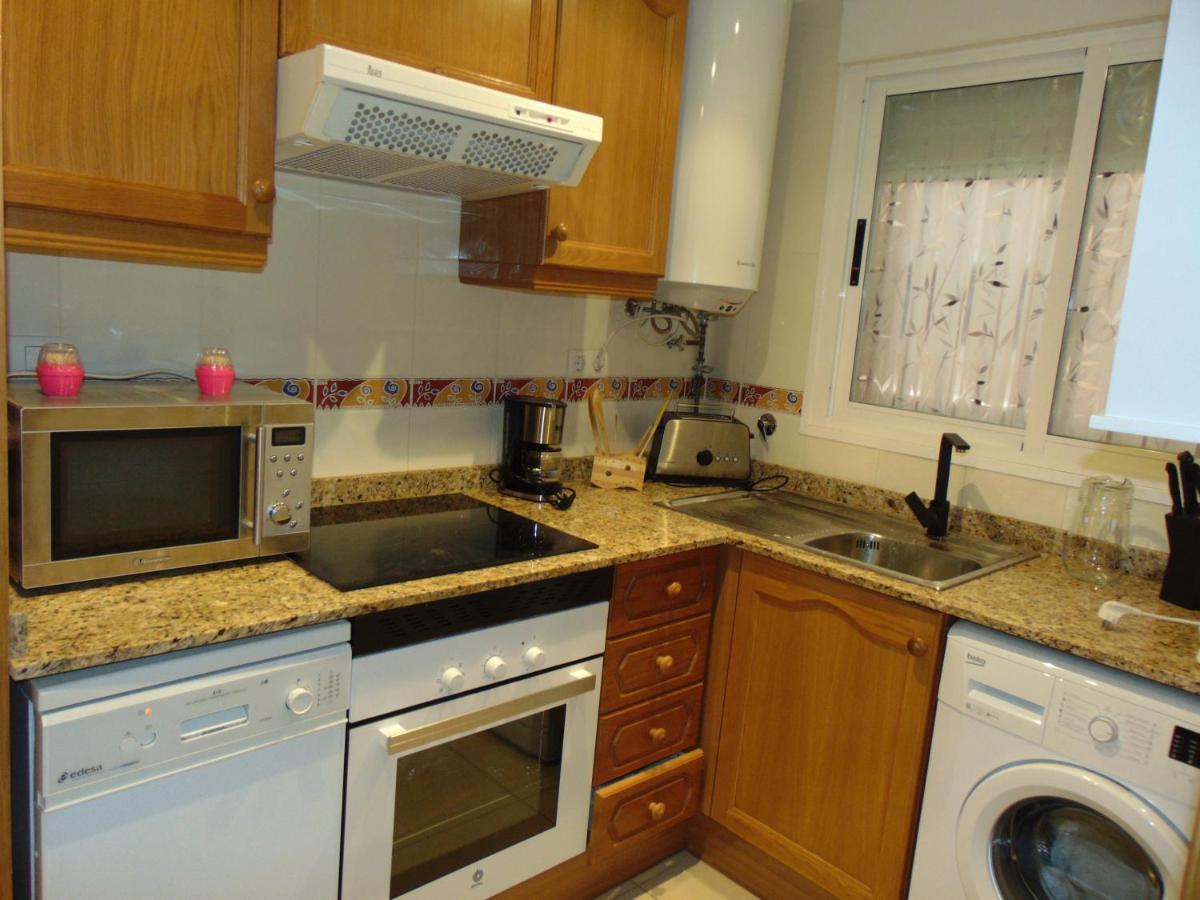 Apartamentos Varios Con 2 Dorm En Marina Dor , La Playa De Amplaries 47 , Vista Lateral Al Mar Оропеса дел Мар Екстериор снимка